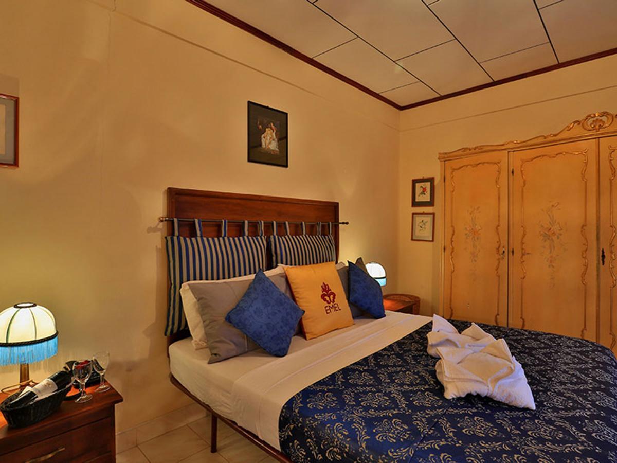 Emel Boutique Hotel Negombo Buitenkant foto