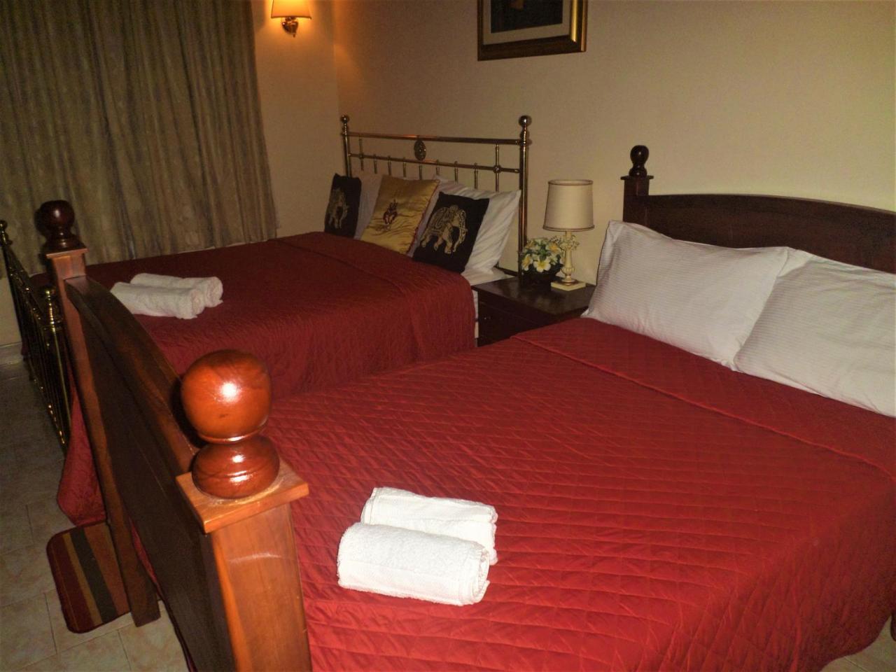 Emel Boutique Hotel Negombo Buitenkant foto