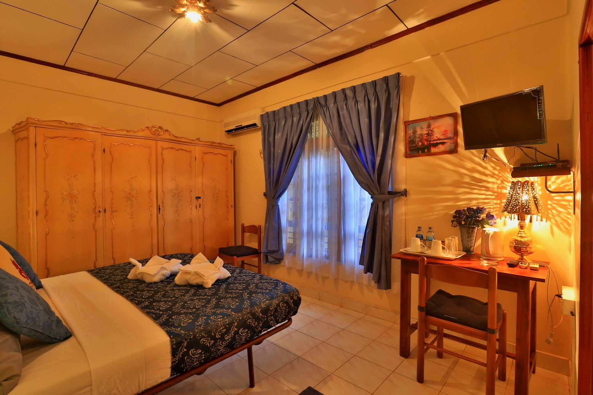 Emel Boutique Hotel Negombo Buitenkant foto