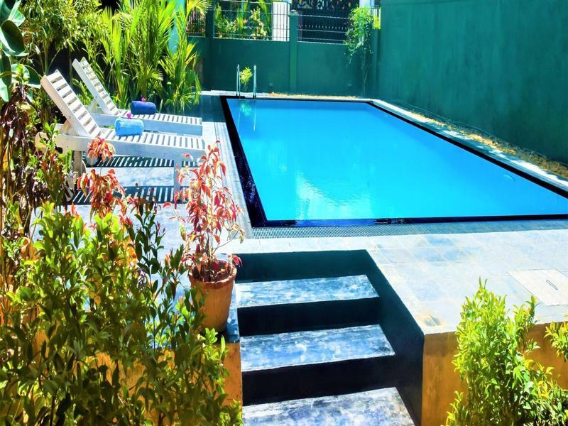 Emel Boutique Hotel Negombo Buitenkant foto
